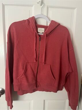 American Eagle Rose colored Cropped Zip Hoodie